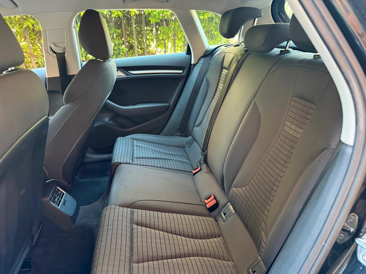 Audi A3 SPB 1.6 TDI - Sline - Euro6B - Superprezzo - OKneopatentati