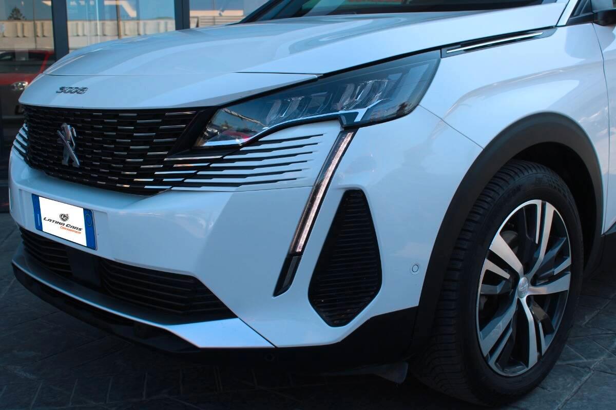 Peugeot 3008 II 1.5 bluehdi Allure Pack s&s 130cv AUTO con CarPlay