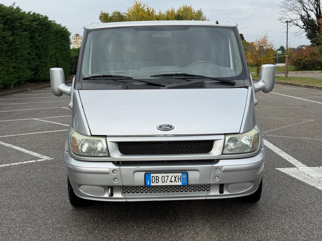 Ford Tourneo 2.0 9 posti