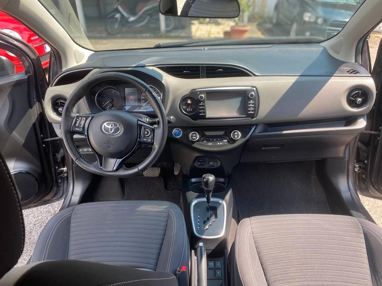 Toyota Yaris 1.5 Hybrid 5 porte Active