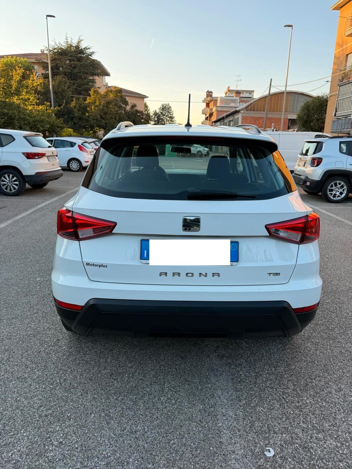 SEAT Arona 1.0 TGI - NEOPATENTATI - 12 MESI DI GARANZIA -