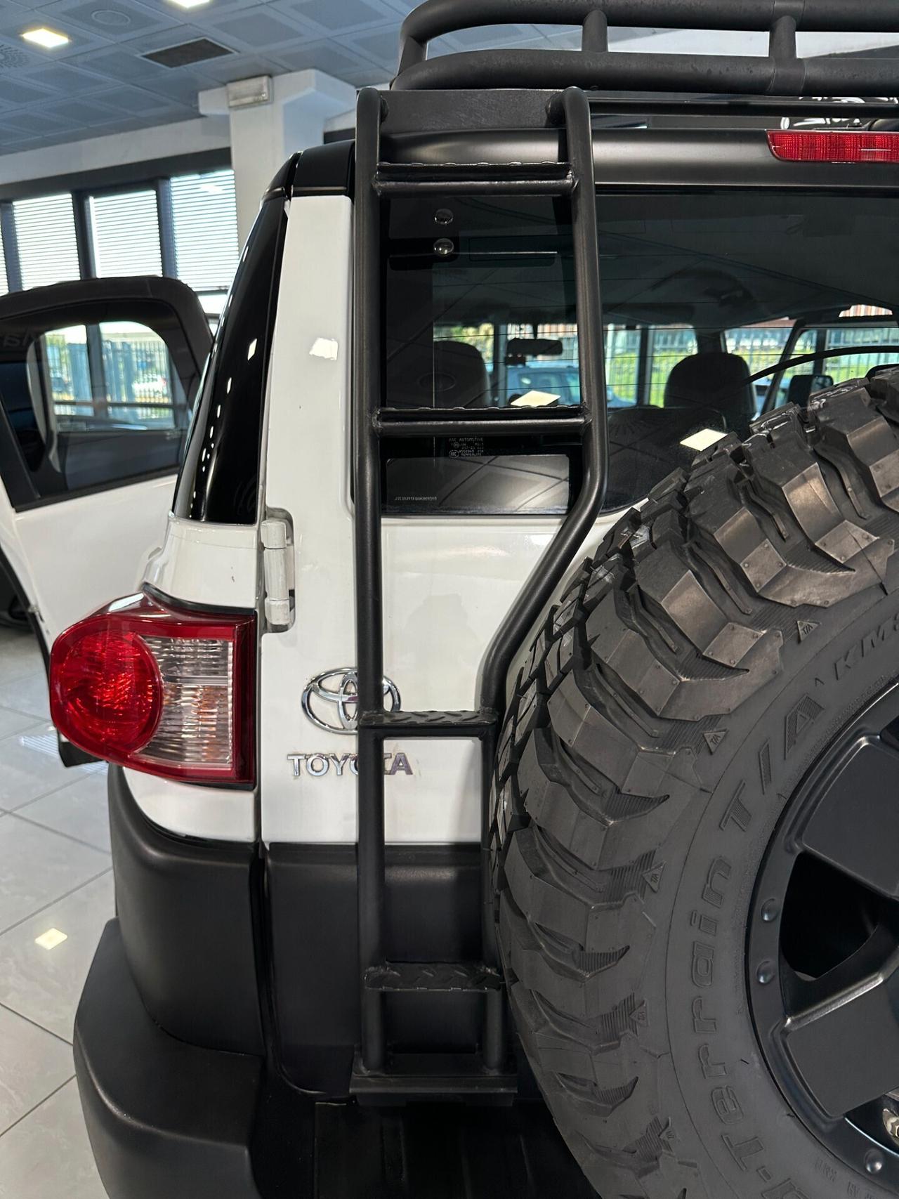 Toyota FJ Cruiser 4.0 242cv Verricello Assetto CarPlay Led Garanzia Finanziabile Permute