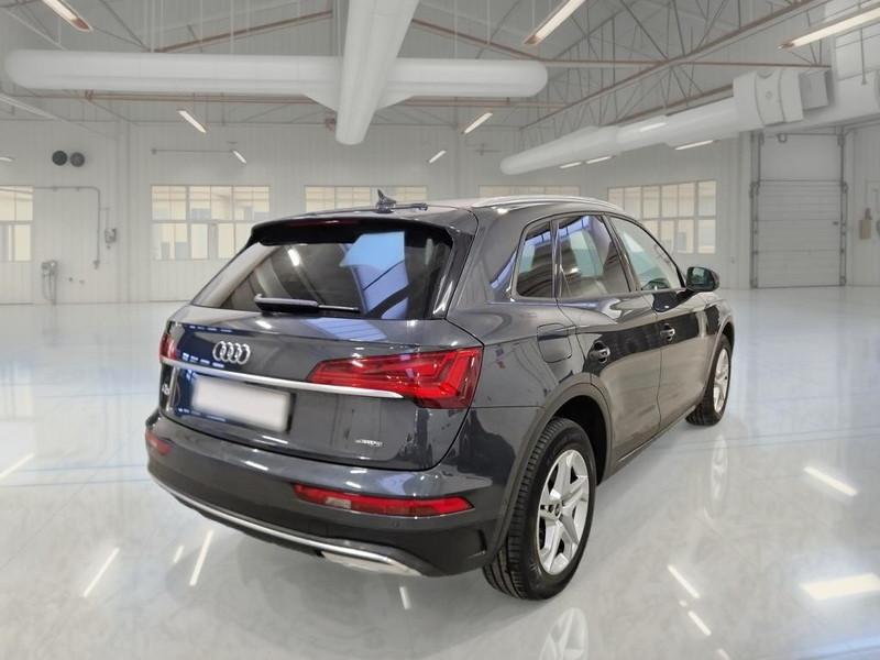 AUDI Q5 50 TFSI e Business quattro S tronic