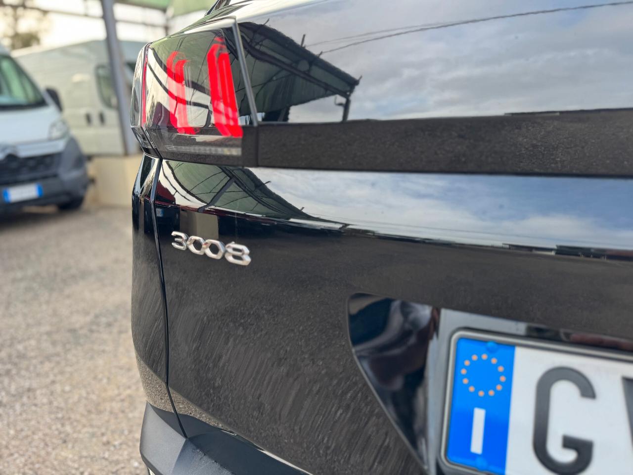 Peugeot 3008 ALLURE AUTOMATICA DIESEL - KM ZERO