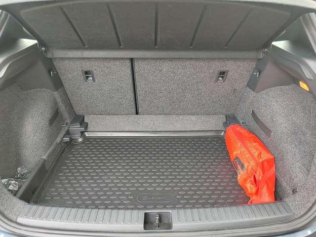 SEAT Arona Arona 2017 1.0 ecotsi Xcellence 95cv my18