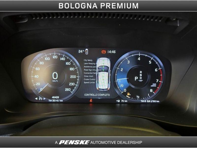 Volvo XC40 XC40 T3 Geartronic Momentum Pro
