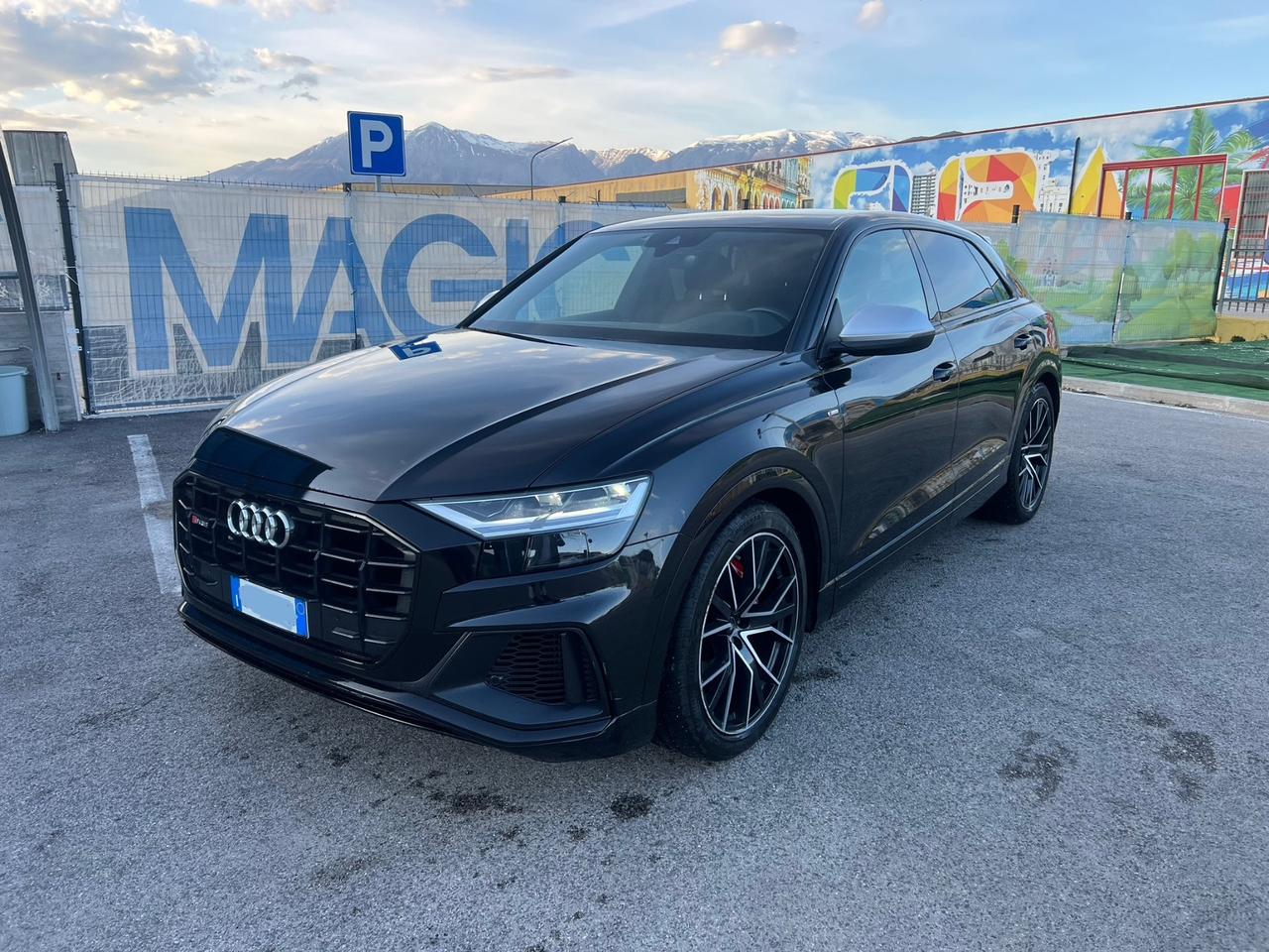 Audi Q8 SQ8 55 TFSI quattro tiptronic Sport
