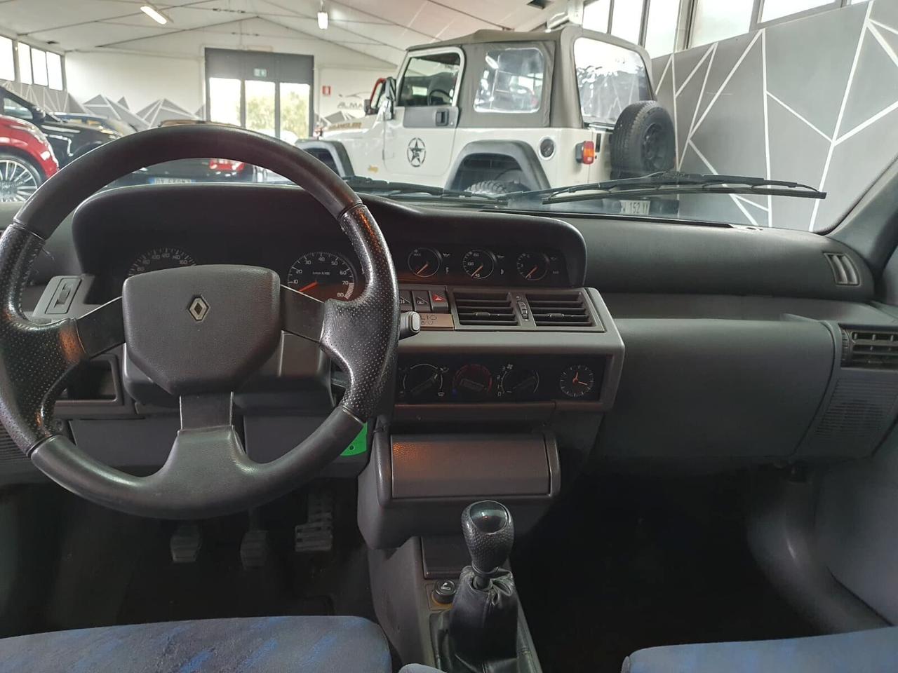 Renault Clio 1.8i 16V cat ISCRITTA ASI