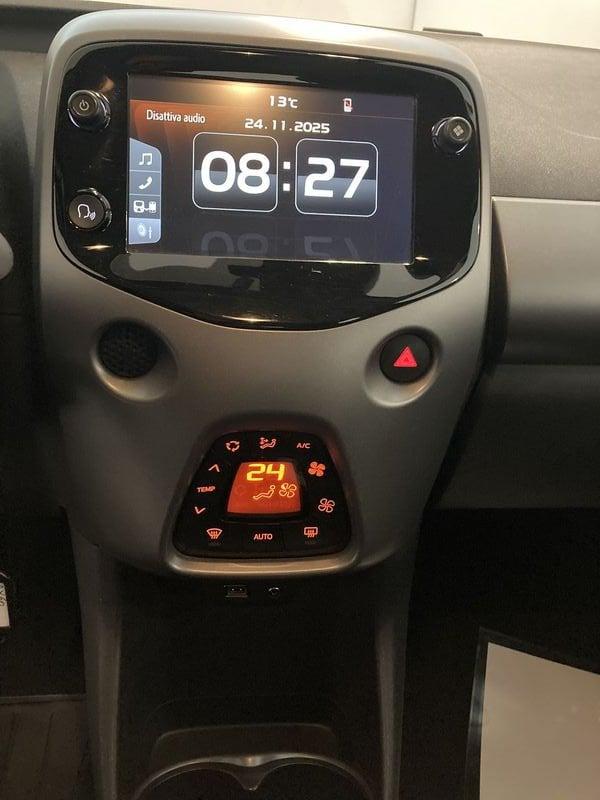 Toyota Aygo Aygo Connect 1.0 VVT-i 72 CV 5 porte x-fun