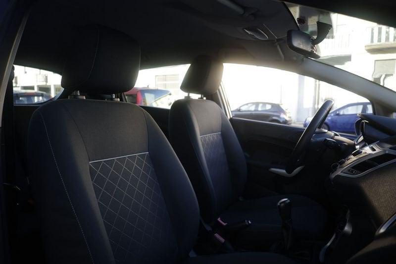 Ford Fiesta Ford Fiesta 1.4 TDCi 70CV 5 porte Titanium 51KW ANNO 2012