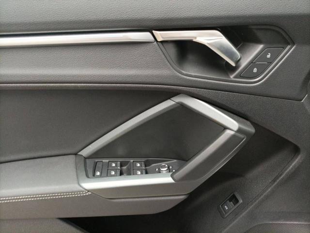 AUDI Q3 SPB 35 TFSI S tronic S line edition