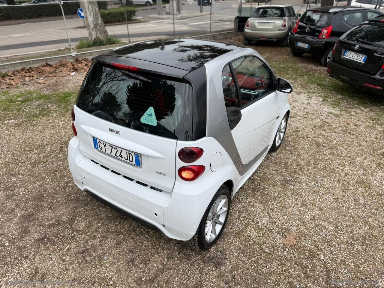 SMART fortwo 1000 52 kW MHD coupé passion