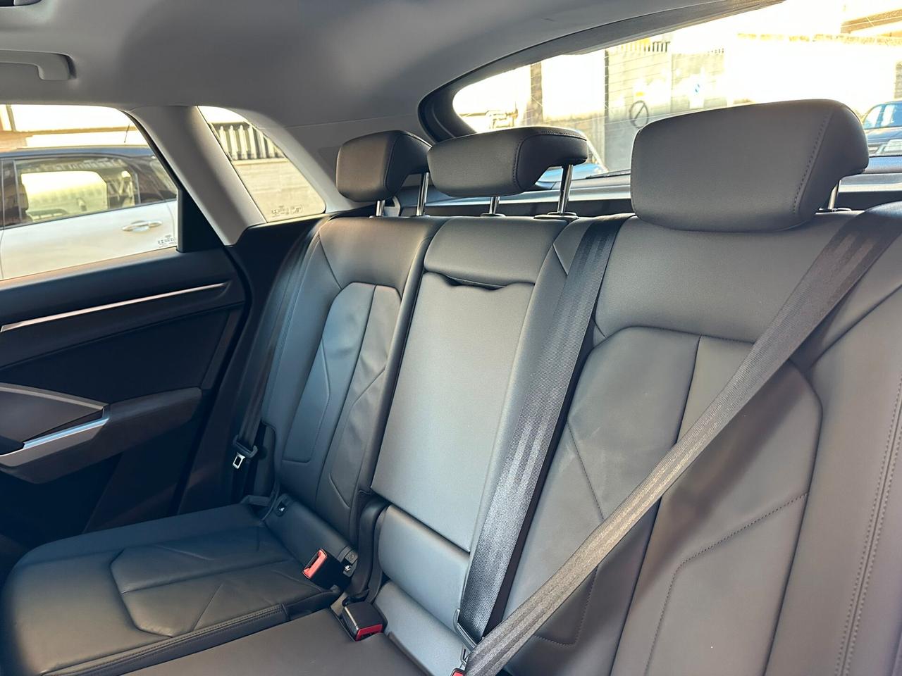 Audi Q3 2.0 TDI S tronic Advanced TETTO/FULL