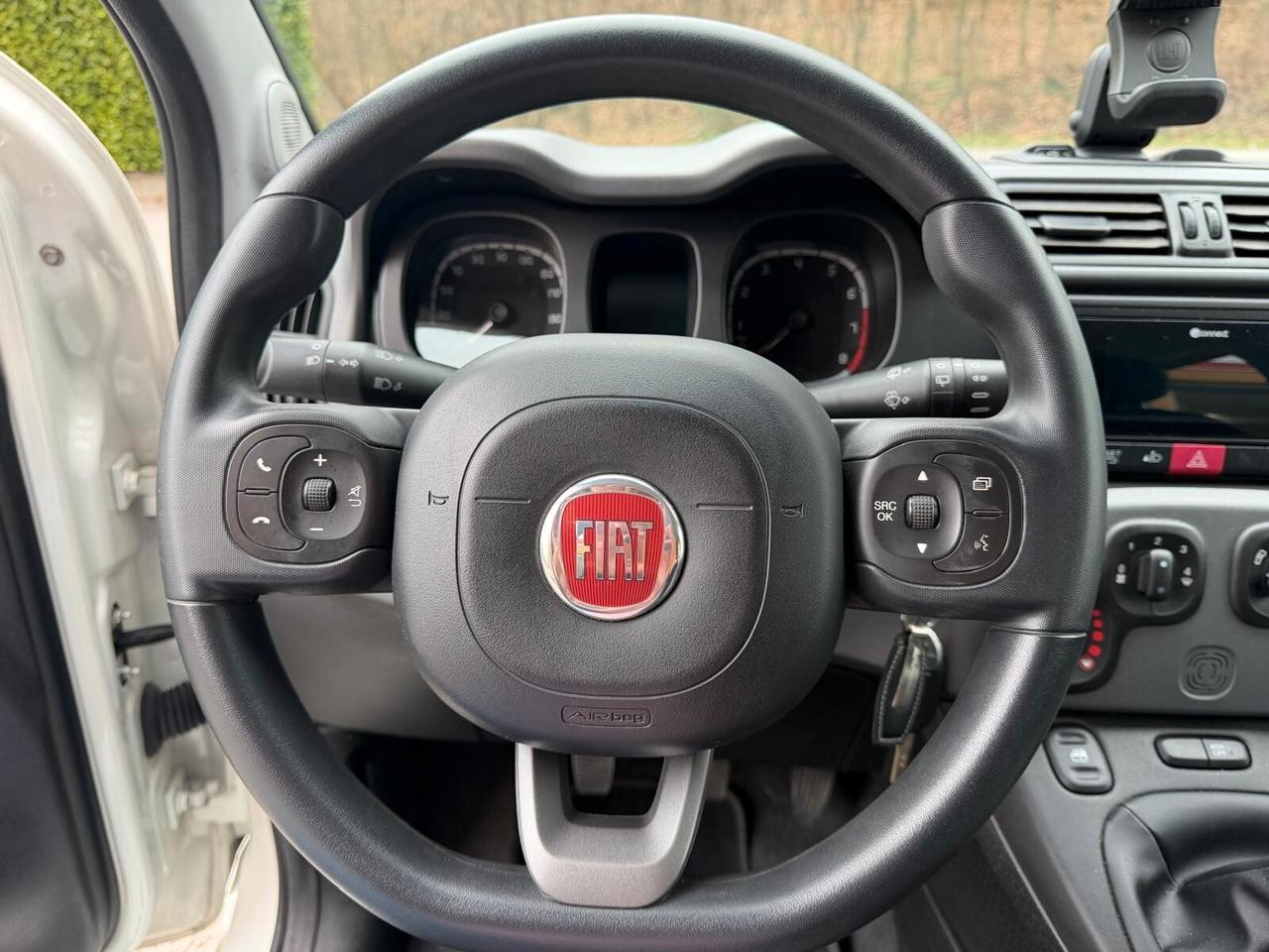 Fiat Panda 1.2 Lounge 5 POSTI NEOPATENTATI