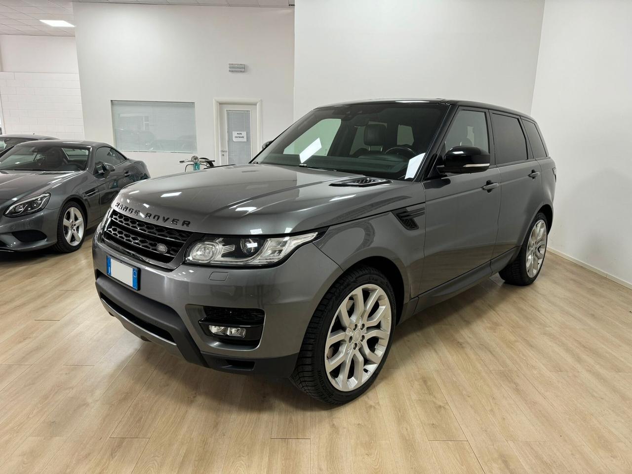 Land Rover Range Rover Sport Range Rover Sport 3.0 TDV6 HSE