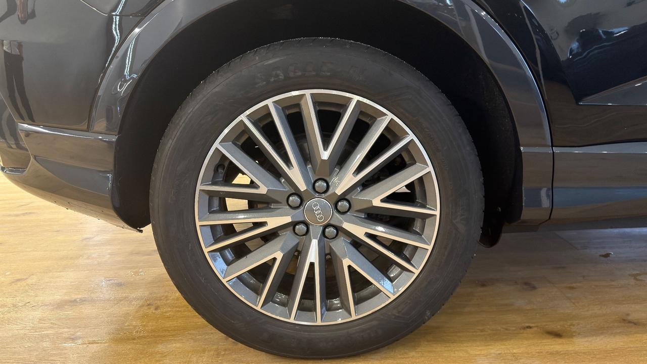 Audi Q3 SPB 35 TFSI S line edition