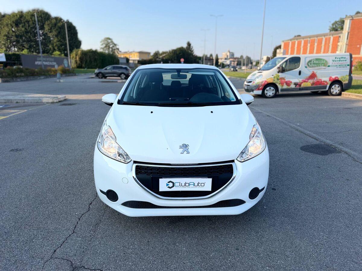 Peugeot 208 1.4 hdi 8v Allure 5p