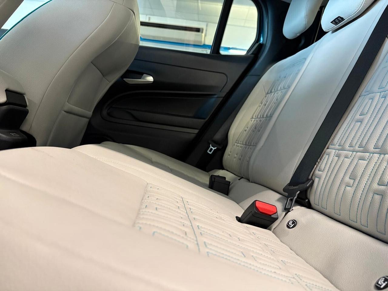 Fiat 600 LA PRIMA Hybrid 110 CV DCT MHEV SPOTICAR