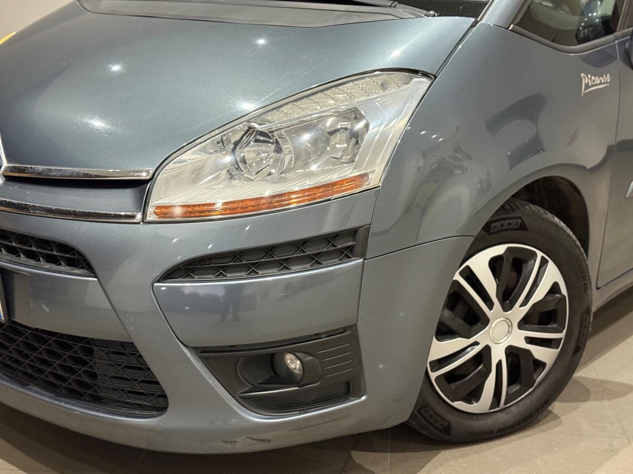 Citroen C4 Picasso 1.6 HDI ELEGANCE Per Neopatentati