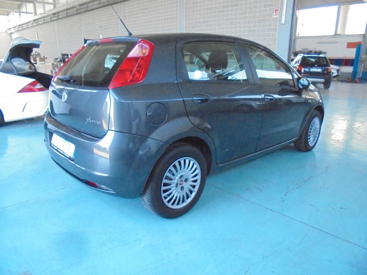 Fiat Grande Punto 1.3 MJT 75 CV 5 porte Active NEOPATENTATI