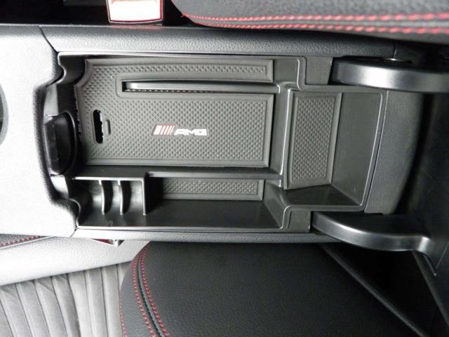 MERCEDES-BENZ A 180 d Premium