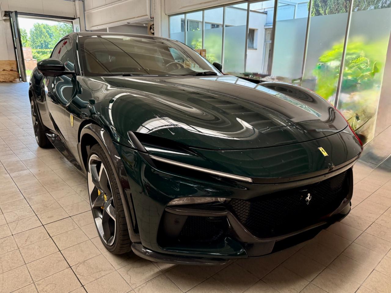 Ferrari Purosangue - SUBENTRO LEASING