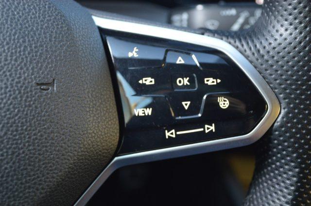 VOLKSWAGEN Golf VIII 2.0 TSI GTI 245 CV