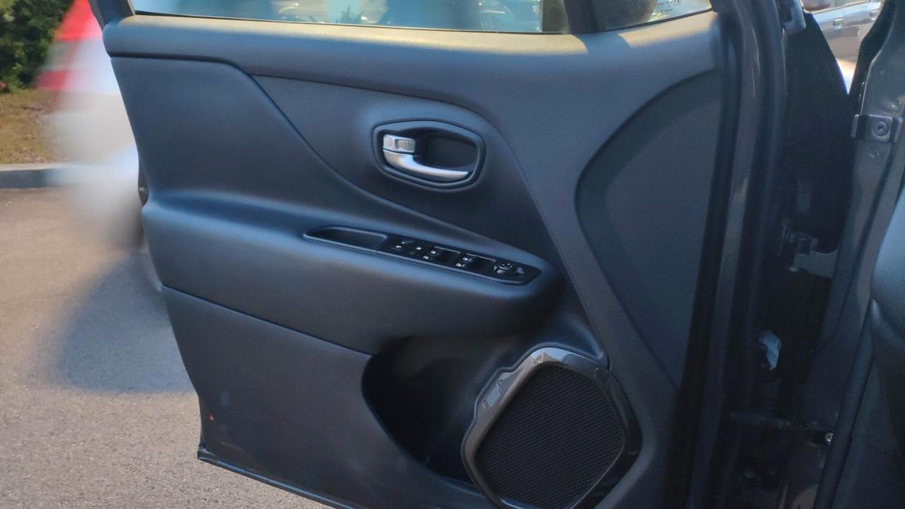 Jeep Renegade 1.3 T4 130CV PHEV 4xe AT6 Limited