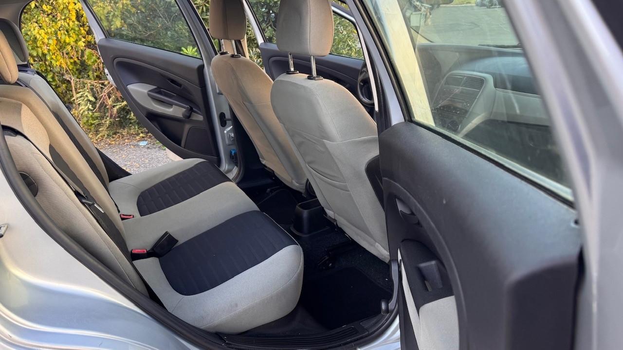 Fiat Grande Punto 1.2 5 porte Active ok neo patentati