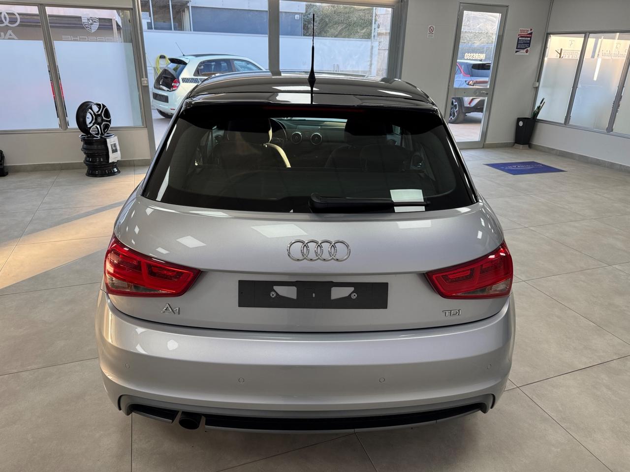 Audi A1 1.6 TDI S tronic Admired