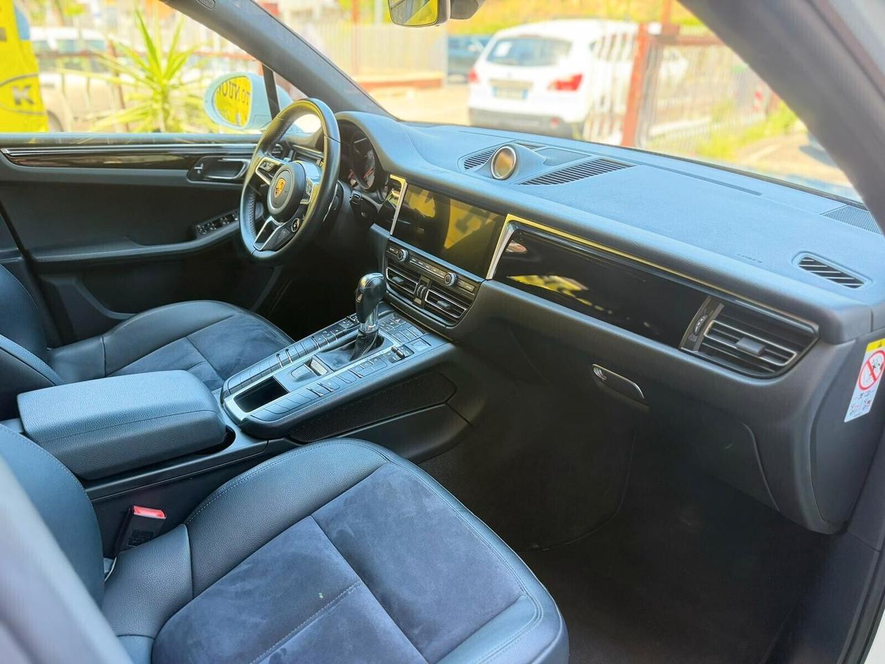 Porsche Macan 3.0 S benzina 353 cavalli pacchetto sport crono