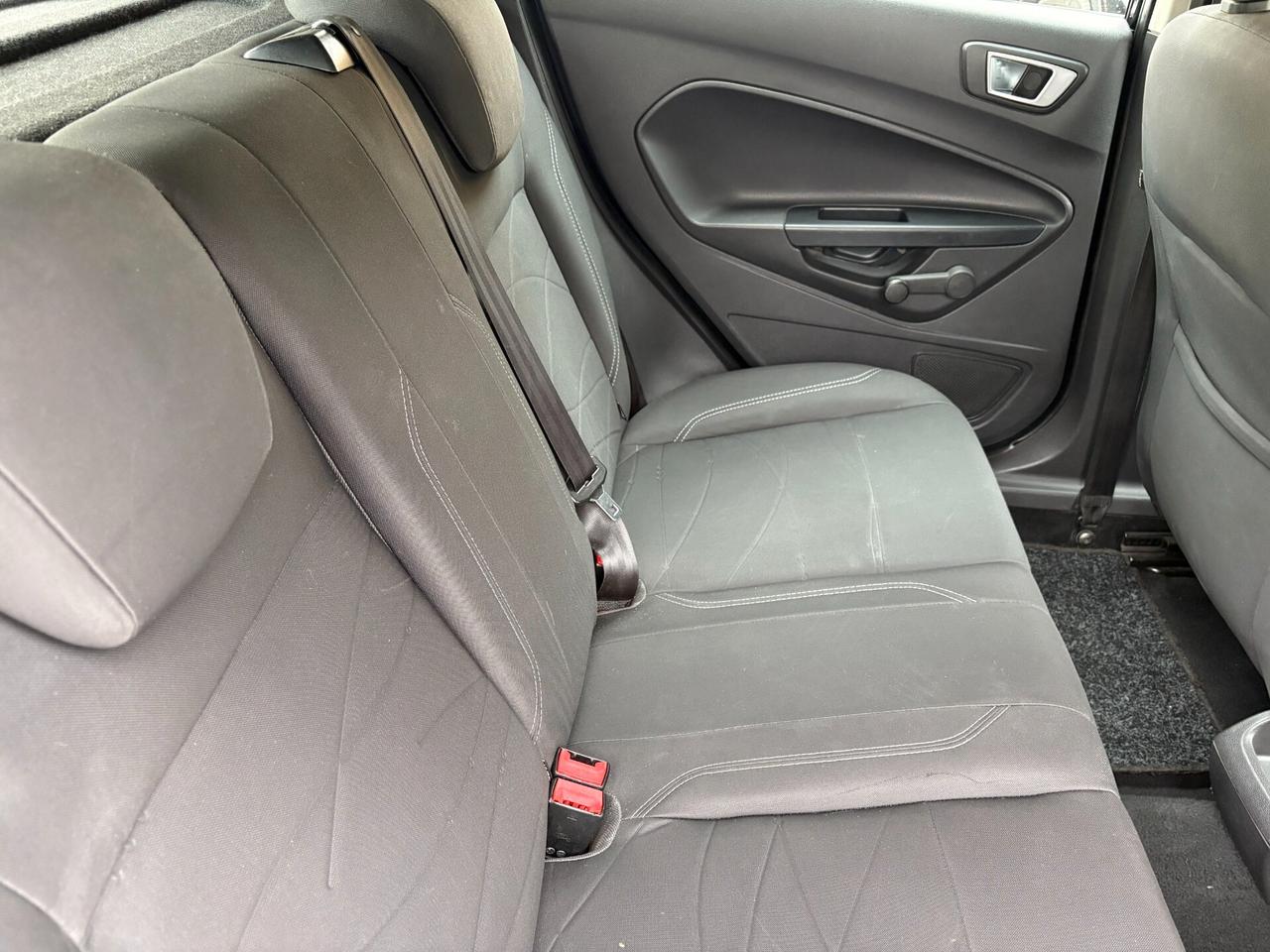 Ford Fiesta 1.4 5 porte Bz.- GPL