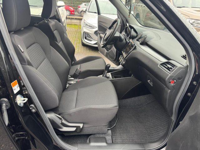 SUZUKI Swift 1.2 Hybrid Top