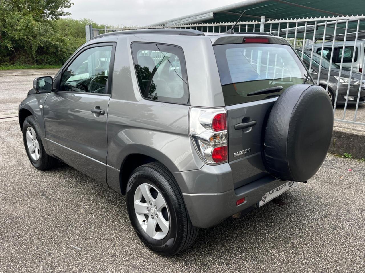 Suzuki Grand Vitara BENZINA 1.6 106cv 16V 3 porte DA VETRINA