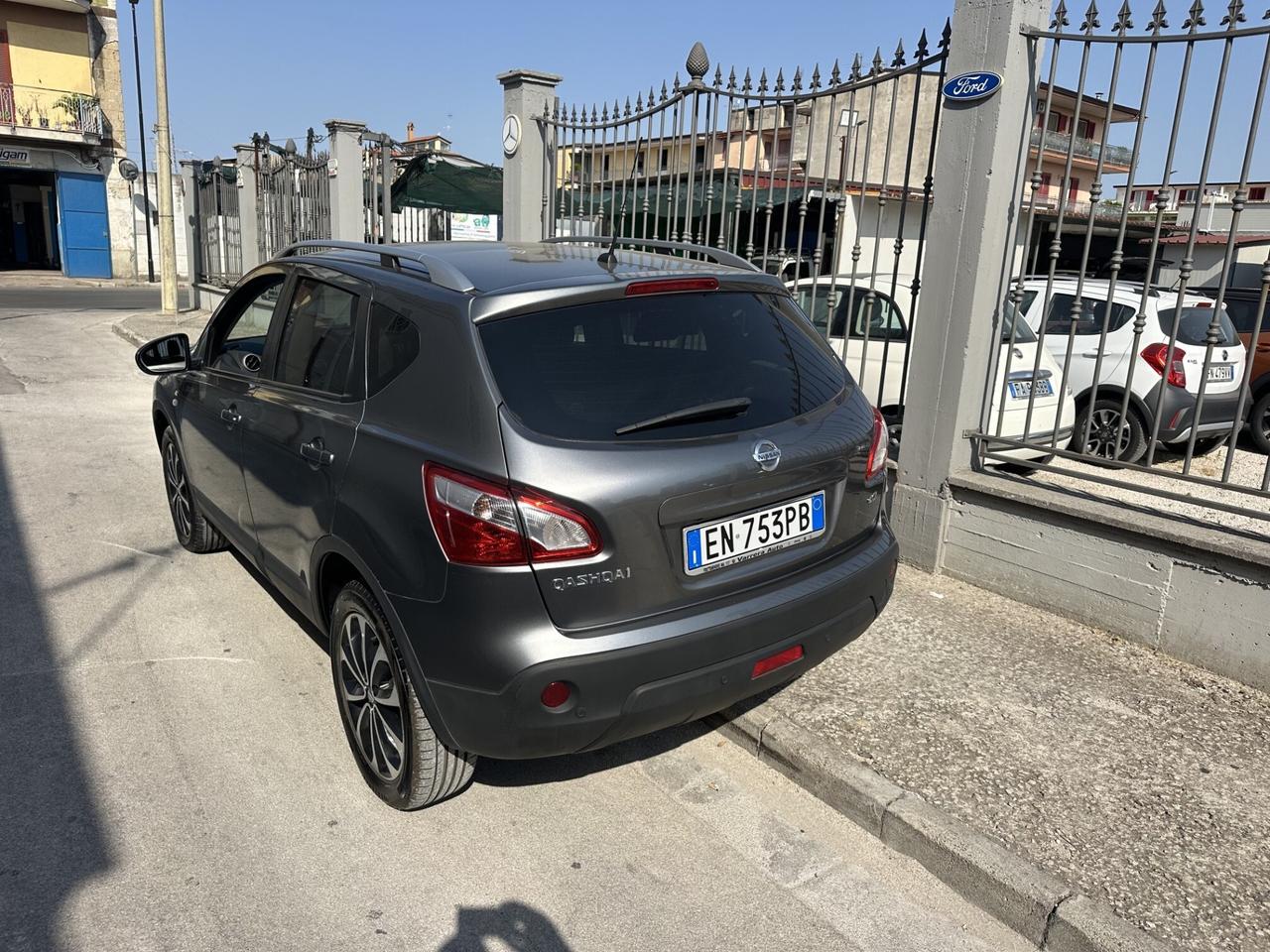 Nissan Qashqai 1.6 dCi n-tec 2012 4WD