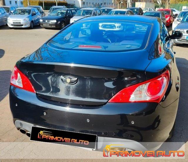 HYUNDAI Genesis Coupe 2.0 Turbo Sport