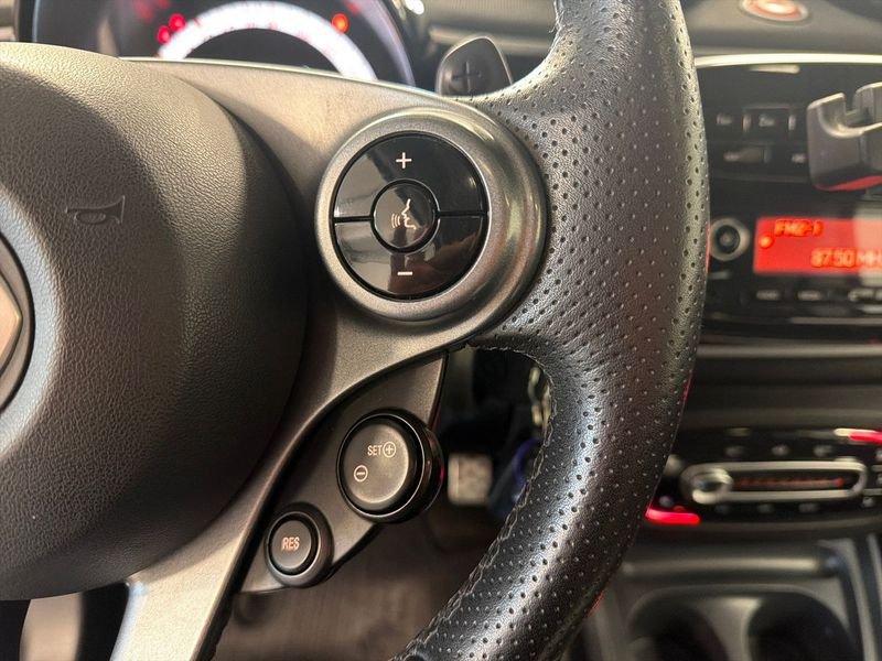 smart fortwo 70 Twinamic Prime