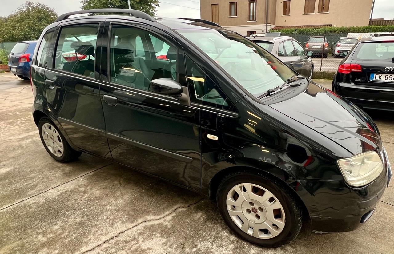 Fiat Idea 1.2 16V BlackLabel - Interni in pelle - neopatentati