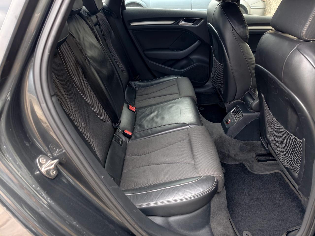 Audi A3 2.0 TDI 184 CV QUATTRO SLINE NON TRATTABILE