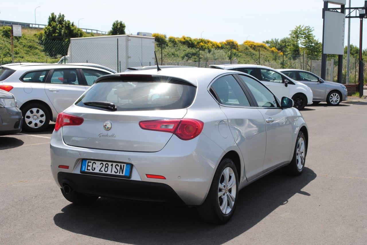 ALFA ROMEO GIULIETTA 1.4 T 120 CV OK NEOPATENTATI
