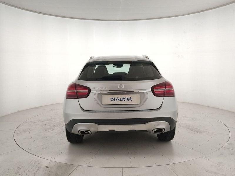 Mercedes-Benz GLA 180 Sport auto