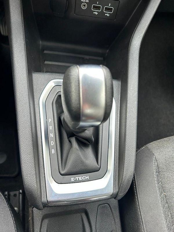 Renault Clio V 2019 5 Porte 1.6 E-TECH Hybrid 140cv Zen Auto autocarro