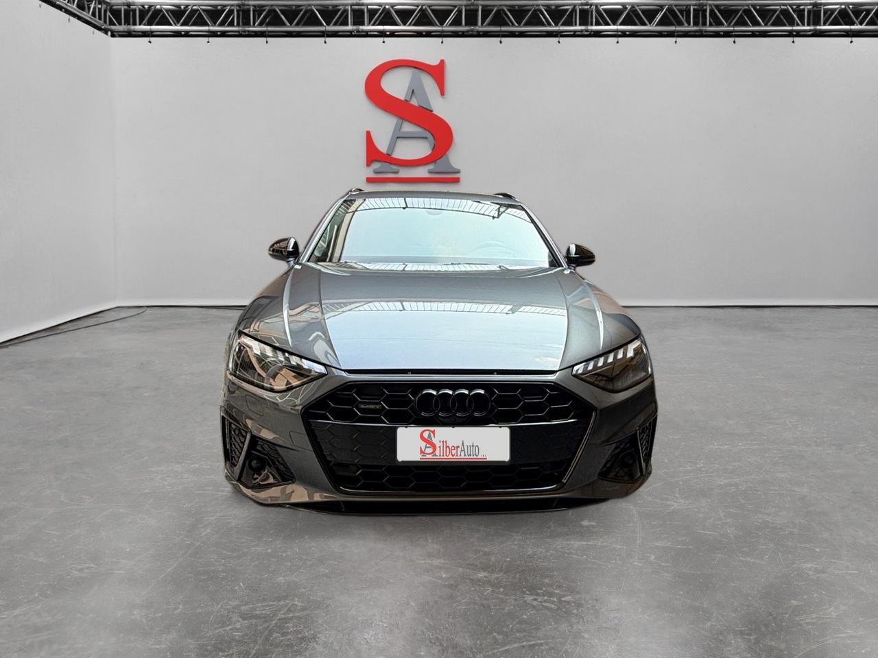 Audi A4 Avant 40 2.0 tdi mhev S line edition quattro 204cv s-tronic FARI MATRIX