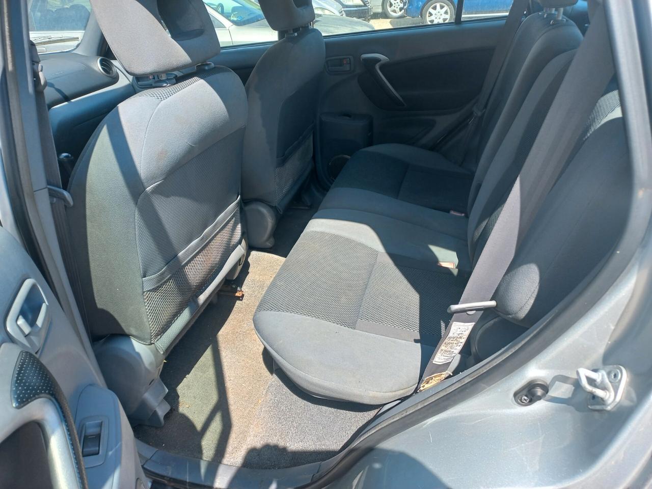 Toyota RAV 4 RAV4 2.0 Tdi D-4D cat 5 porte Sol