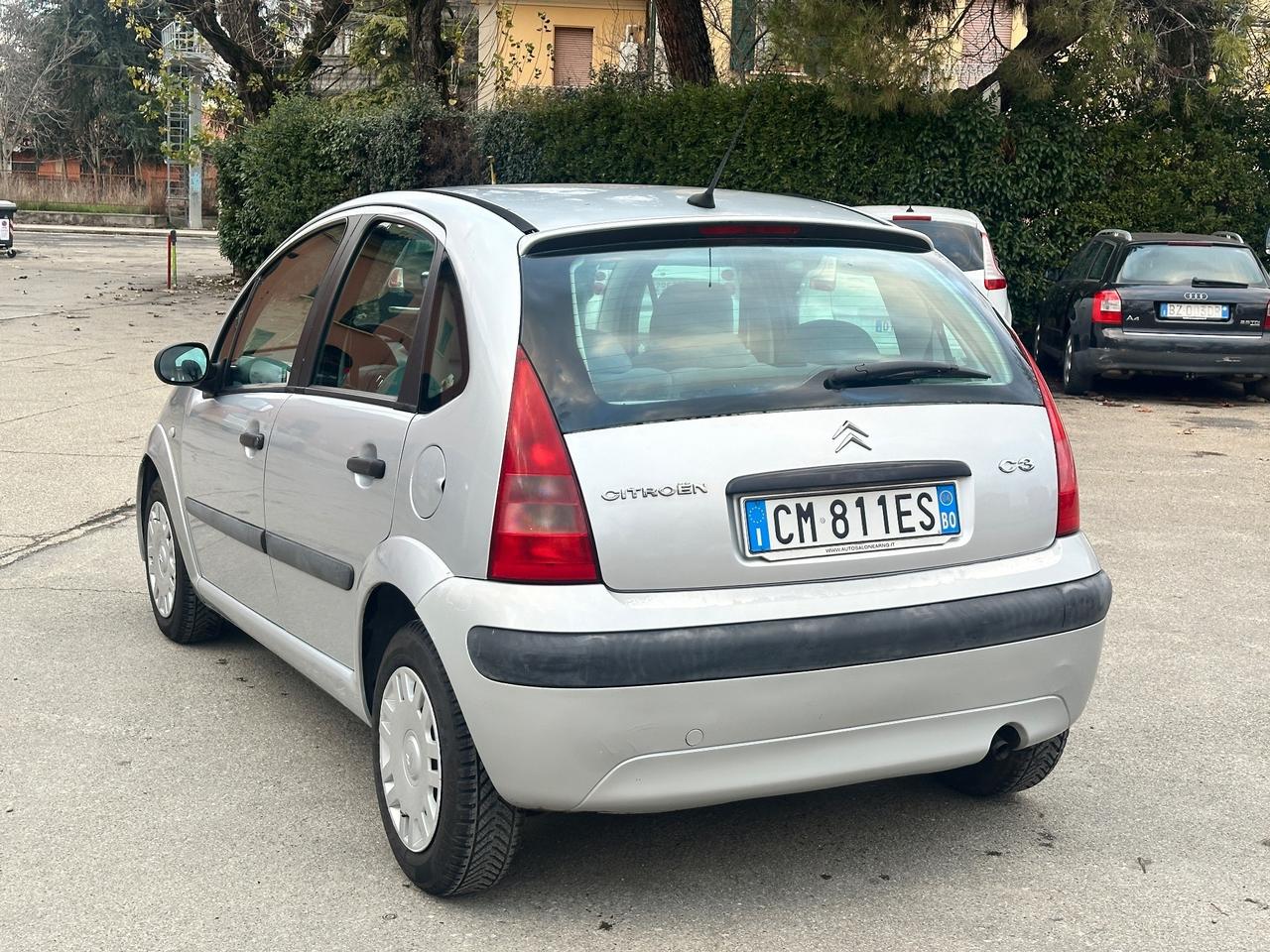 Citroen C3 1.1 Classique solo 120mila km x neopatentati