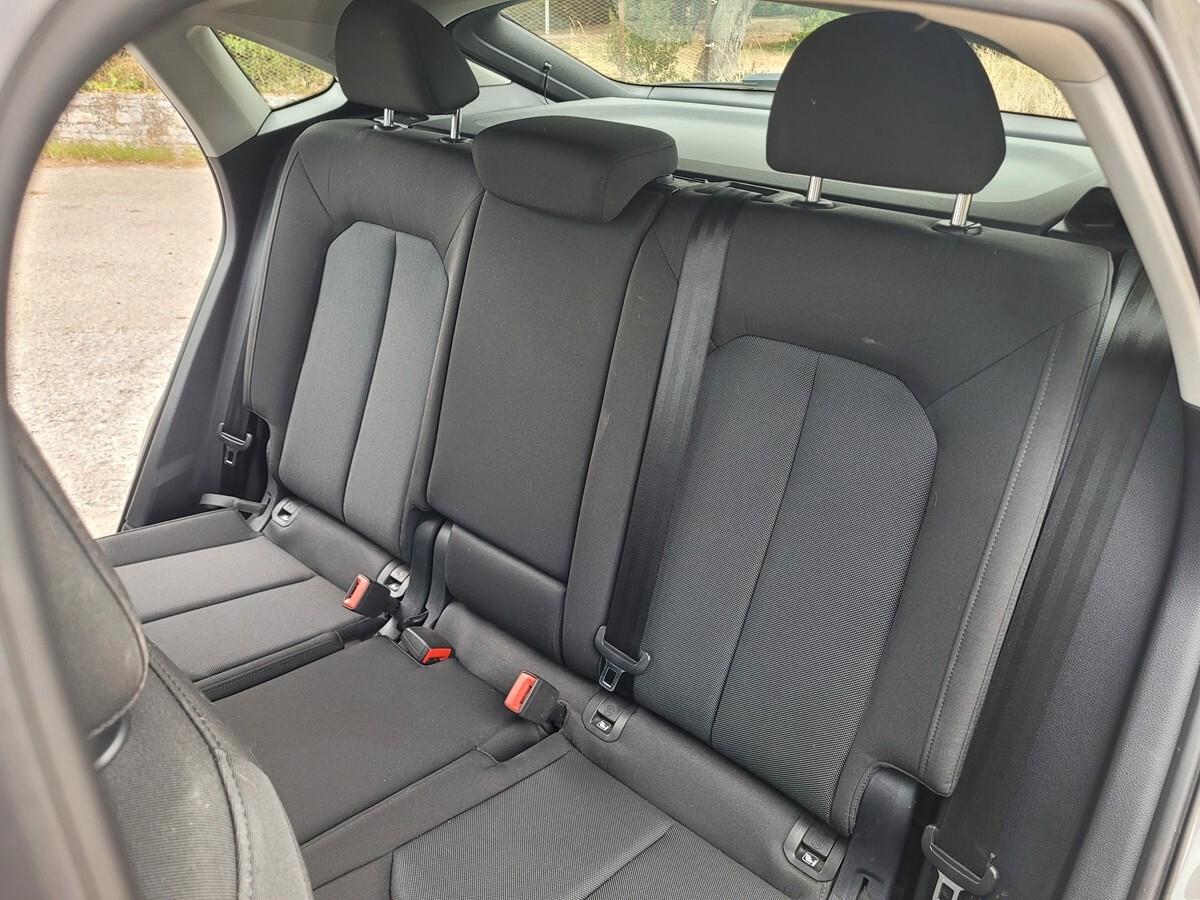 Audi Q3 SPB 35 TDI S tronic Business Plus