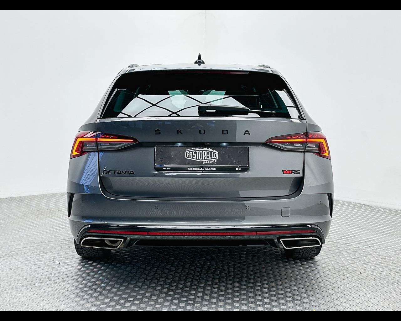 SKODA Octavia 2.0 TDI EVO SCR 200 CV DSG 4x4 Wagon RS