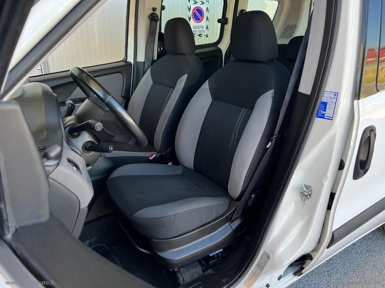 FIAT Doblò 1.6 MJT 120 CV Easy IVA DEDUCIBILE