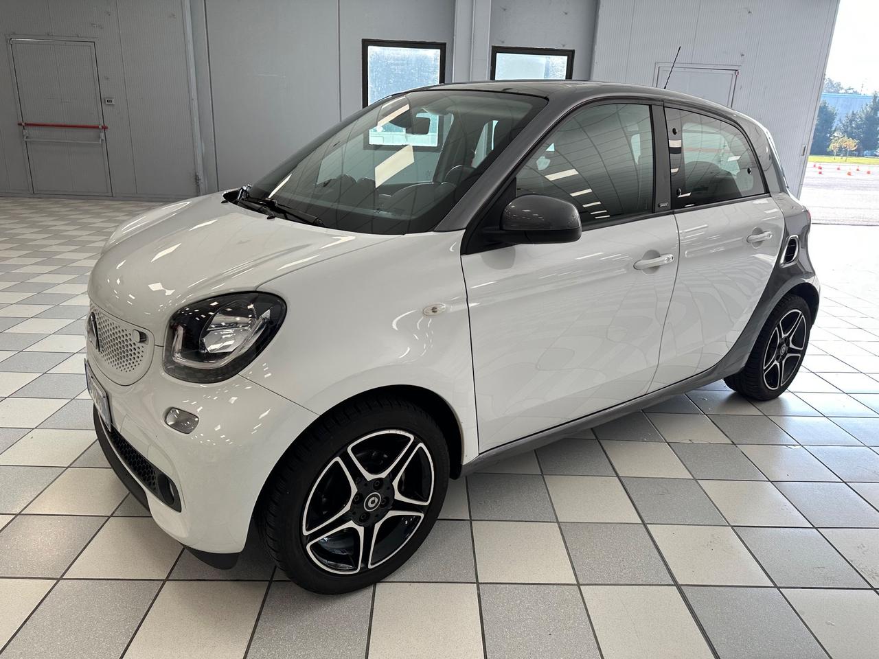 Smart ForFour 70 1.0 twinamic Brabus Style