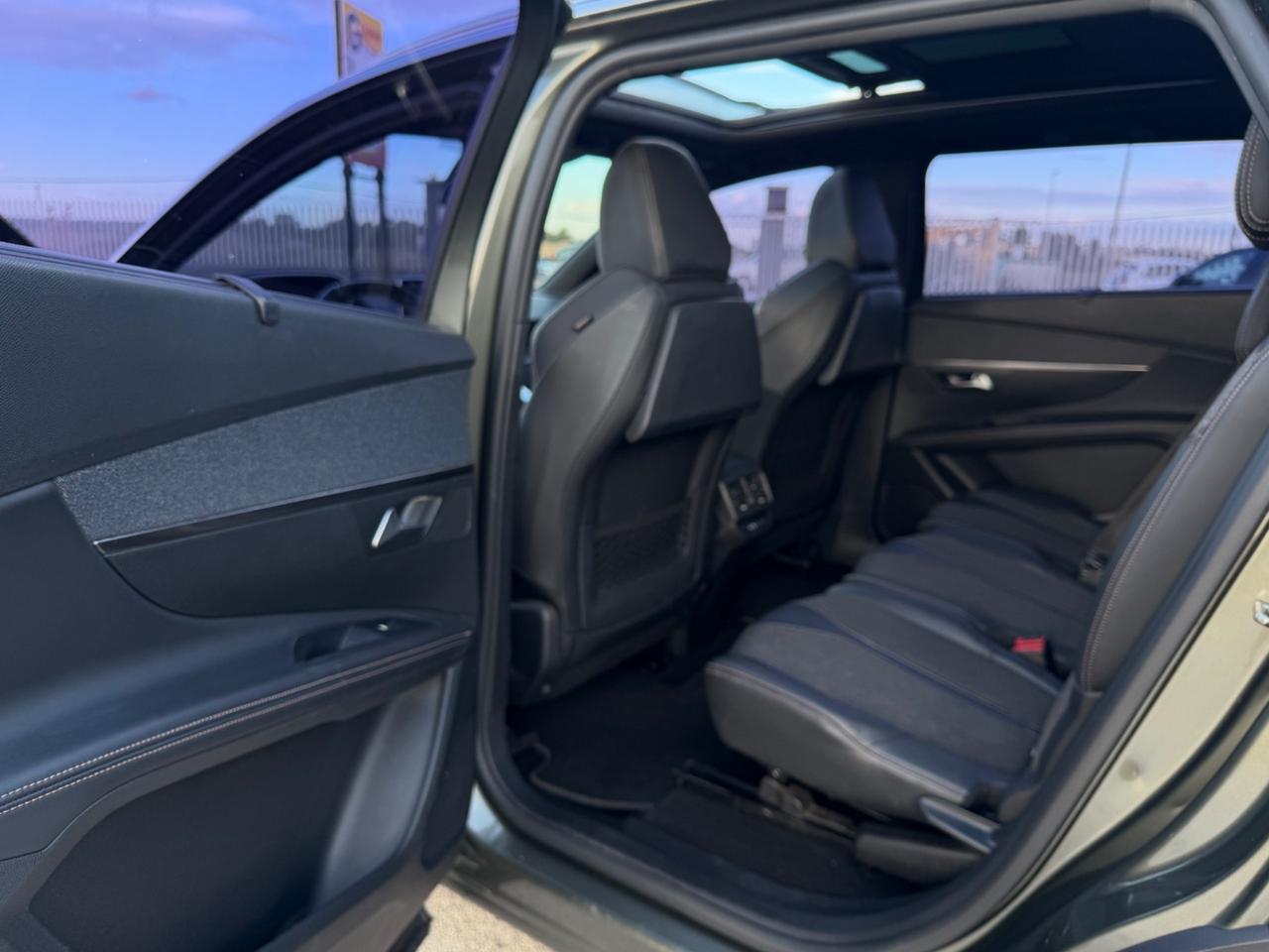 PEUGEOT 5008 1.6 HDI 120 EAT6 7POSTI GTLINE TETTO